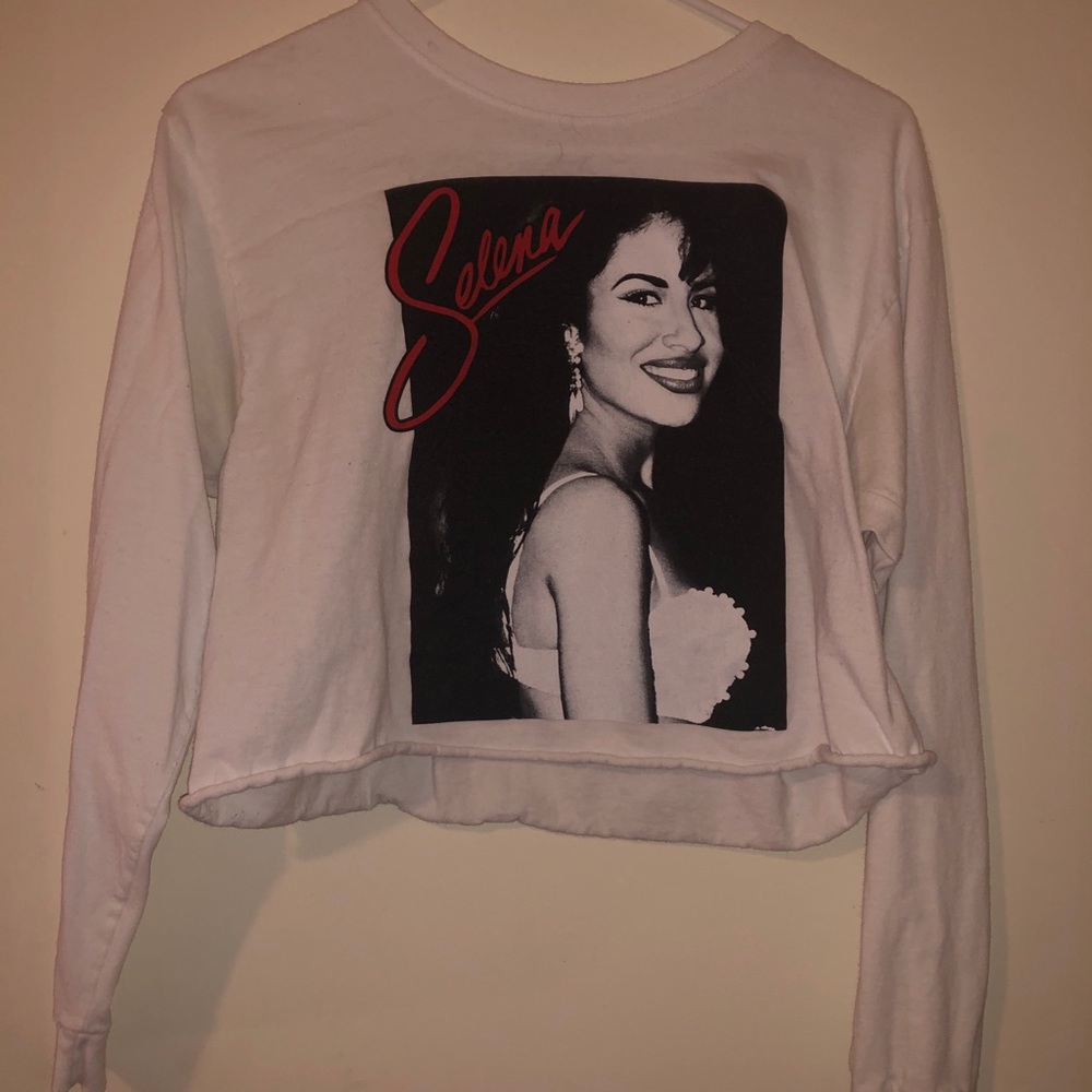 Selena cropped shirt